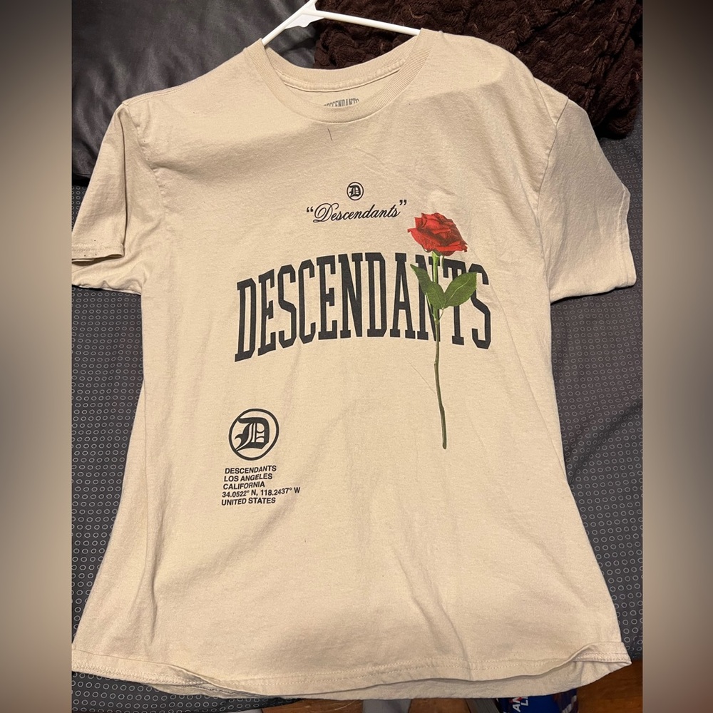 Tillys T-Shirt